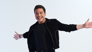 Wesley Safadão apresenta